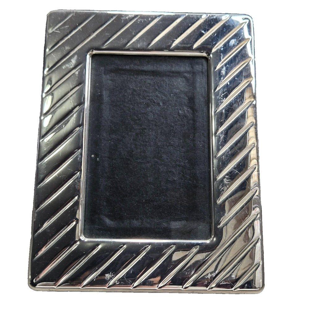 Vtg Louis Michele Silver Plated Diagonal Stripe 3x5 Picture Frame SP436 Korea